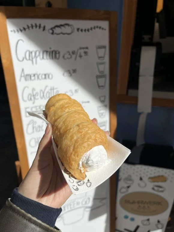 Ofenfrische Schaumrollen
