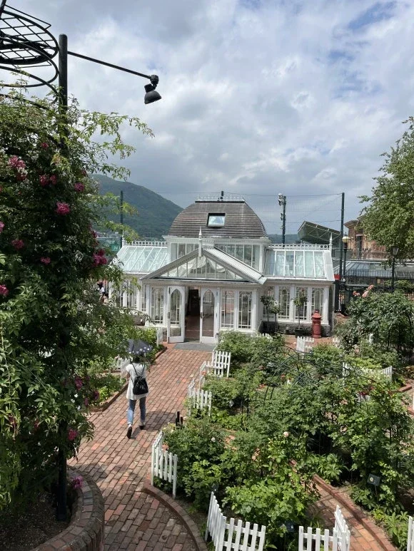 Shiroi Koibito Park