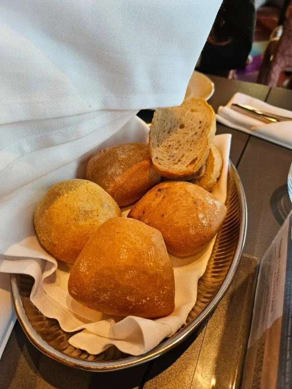 科斯塔斯梅拉尔达号