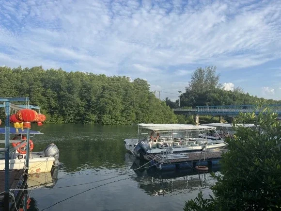 Beringgis Riverside Seafood Restaurant