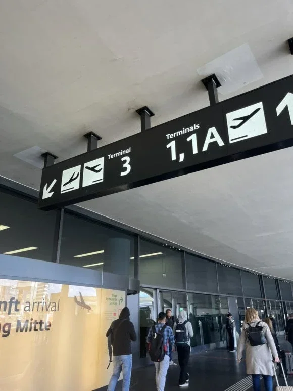 Aeropuerto Internacional de Bin