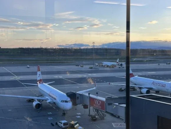 Aeropuerto Internacional de Bin