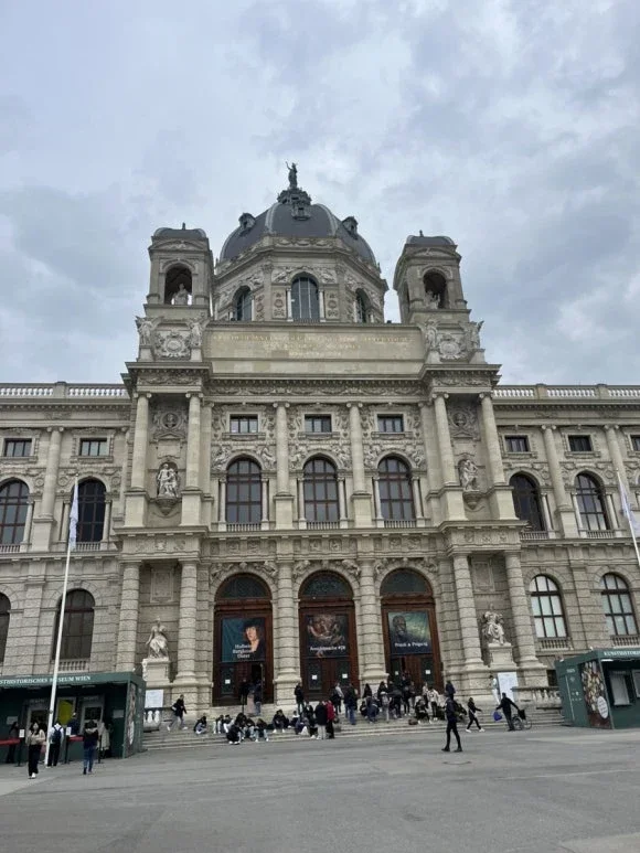 Museo de Historia del Arte de Bin