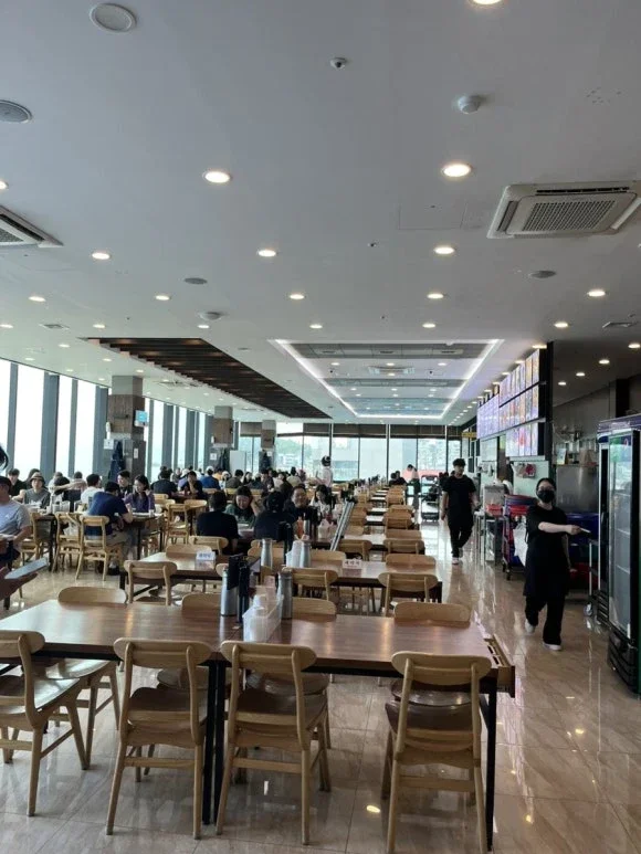 ボンポ・ムグリ家 テイクアウト案内