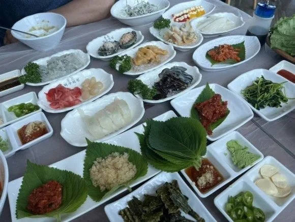 ボンポ・ムグリ家 基本のおかず