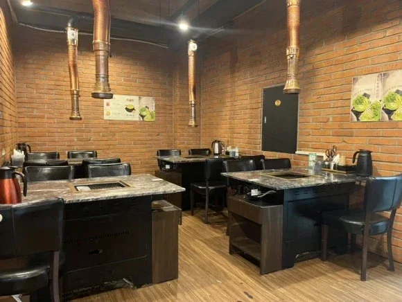 马场洞泡菜 水原仁溪店 内部